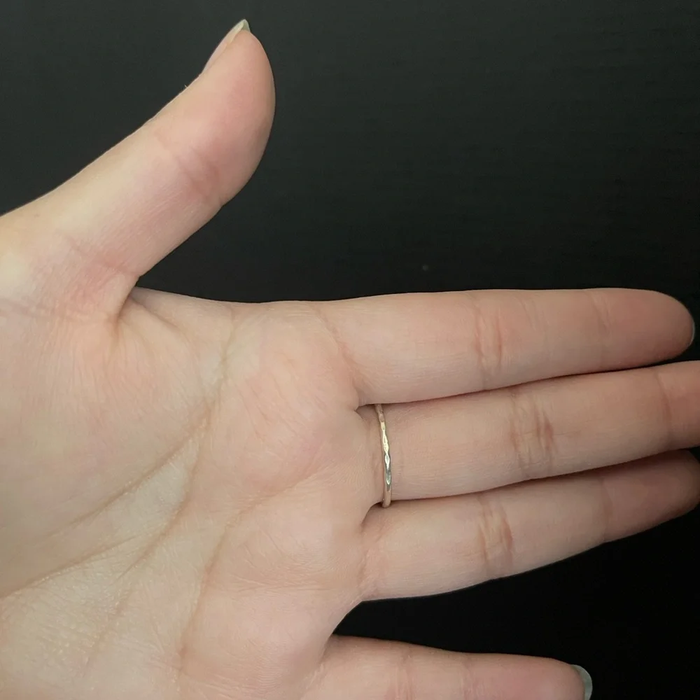 Sterling silver band with dented style stackable ring size 6.25